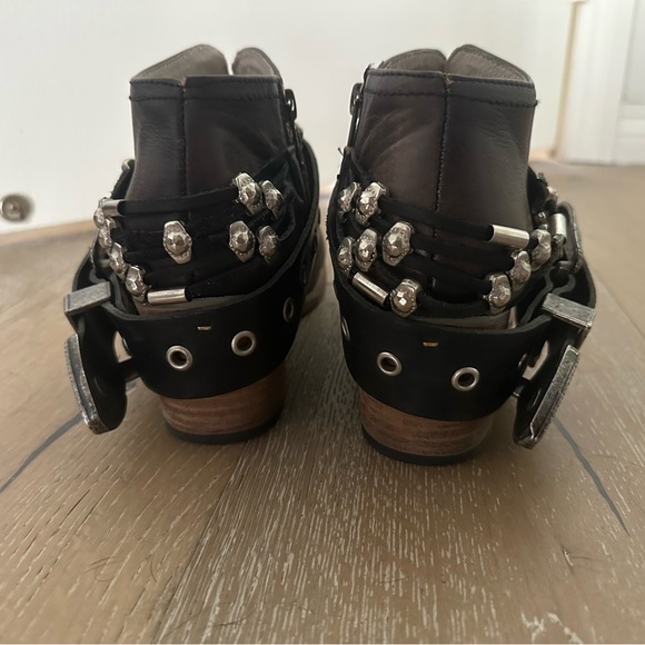 Freebird Saloon Leather Ankle Buckle Boots - Picture 8 of 11